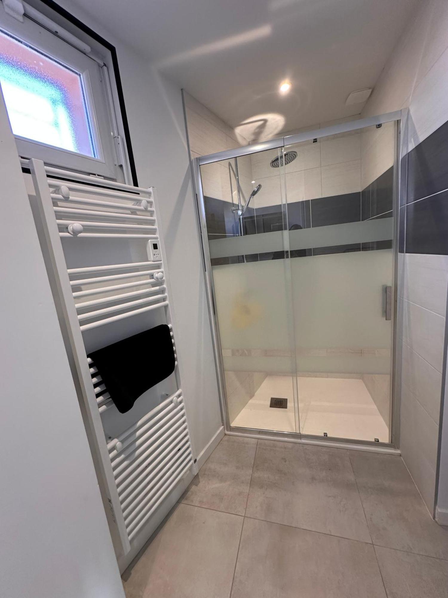 Apartment Envies D'ailleurs Centre